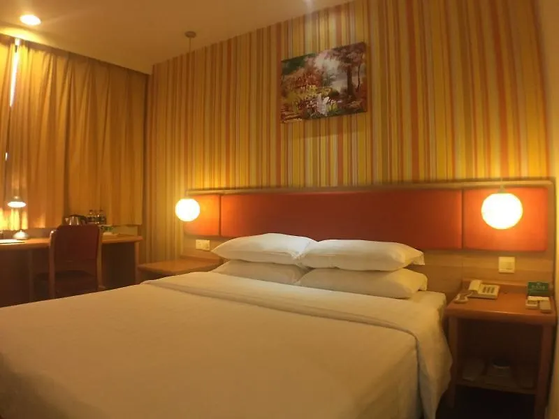 Greentree Alliance Suzhou Guanqian Street Chayuanchang Metro Station Hotel